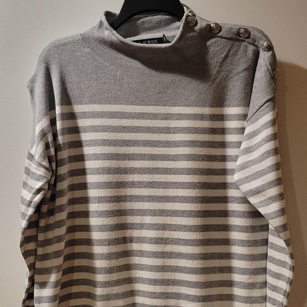 Ralph Lauren Grey and White Stripe Large Sweater